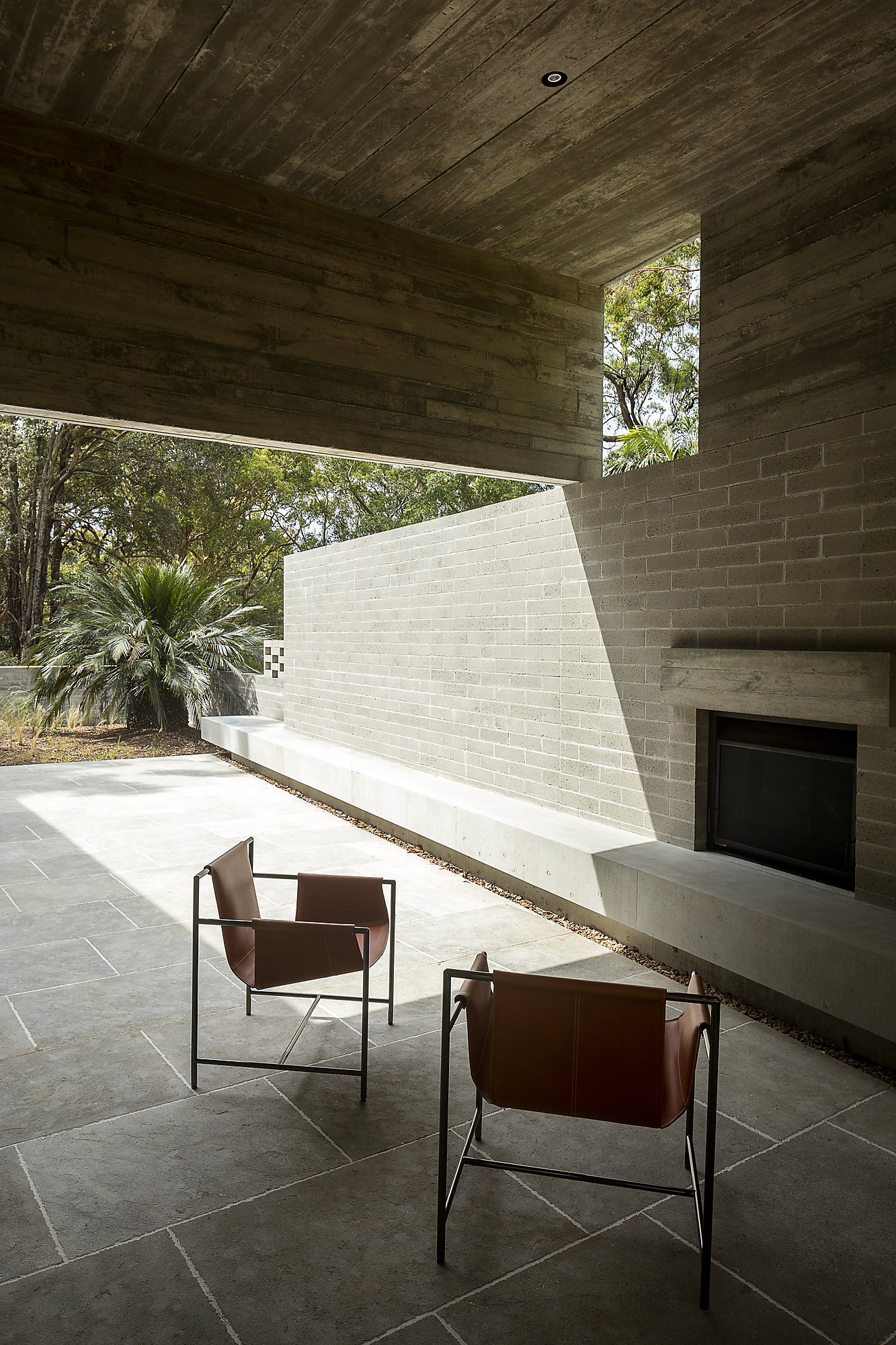 Interior photograph of Pearl Beach House by Brett Boardman
